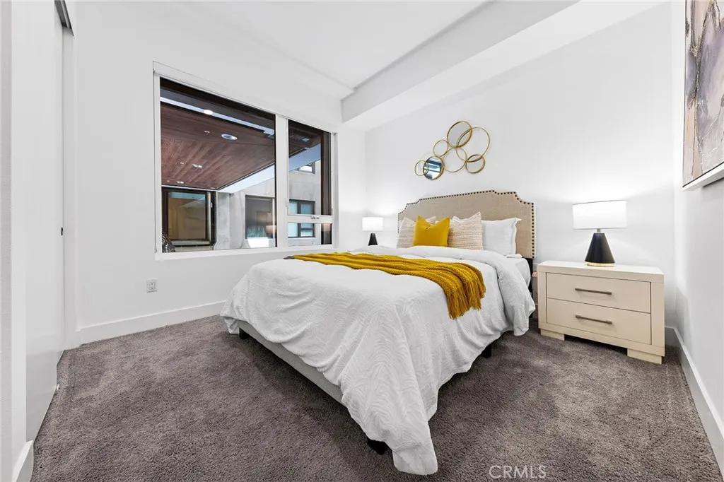 709 E Walnut Street 227, Pasadena, California 91101 home-pic-19