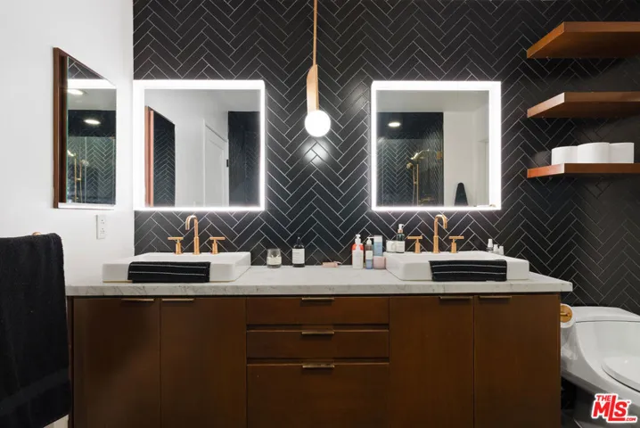 1130 S Flower Street 310, Los Angeles, California 90015