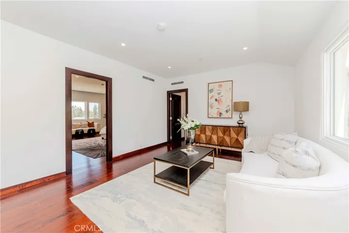 1538 Jade Street, North Tustin, California 92705