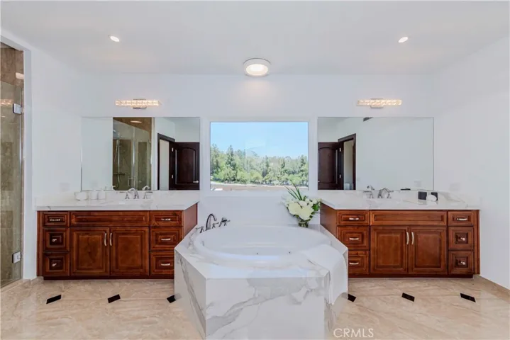 1538 Jade Street, North Tustin, California 92705
