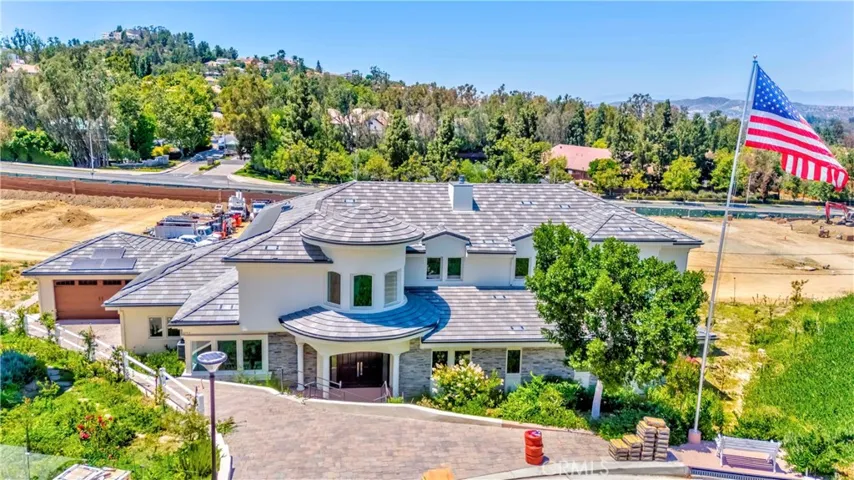 1538 Jade Street, North Tustin, California 92705