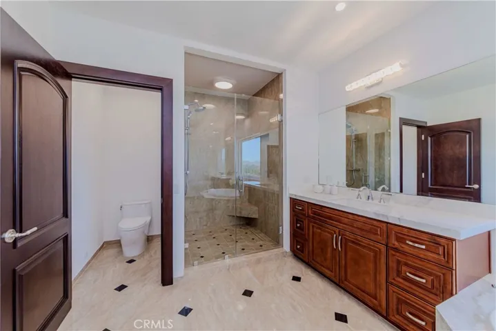 1538 Jade Street, North Tustin, California 92705