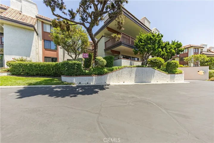 6242 Riviera Circle, Long Beach, California 90815