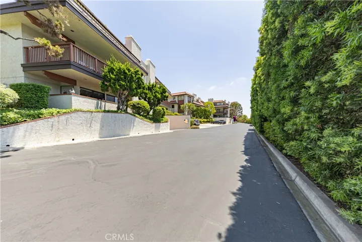 6242 Riviera Circle, Long Beach, California 90815