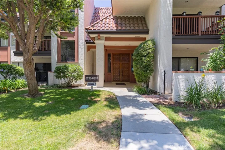 6242 Riviera Circle, Long Beach, California 90815