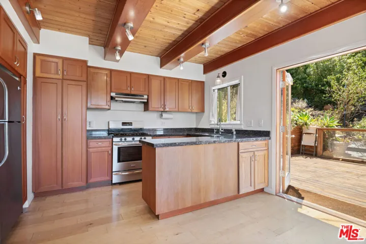 1212 Fernwood Pacific Drive, Topanga, California 90290