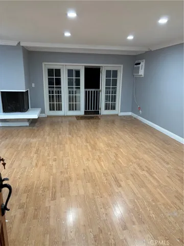 9031 Phyllis Avenue 6, West Hollywood, California 90069
