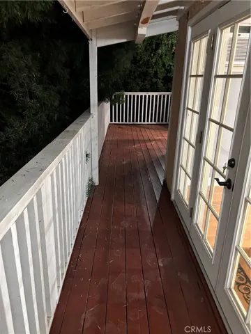 9031 Phyllis Avenue 6, West Hollywood, California 90069