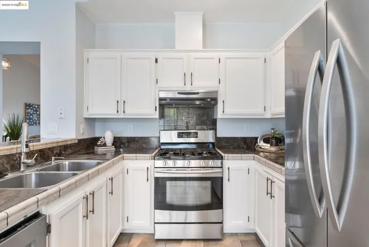 5410 Lakespring Dr, Oakley, California 94561