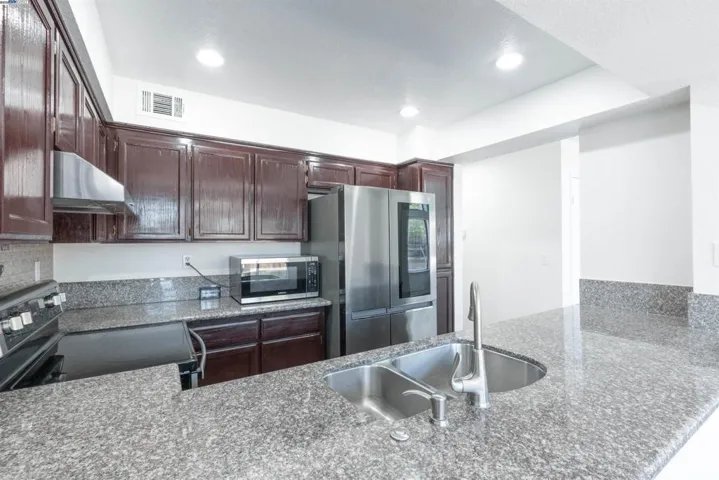 4517 Waterford Way, Oakley, California 94561