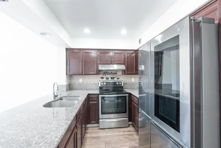 4517 Waterford Way, Oakley, California 94561