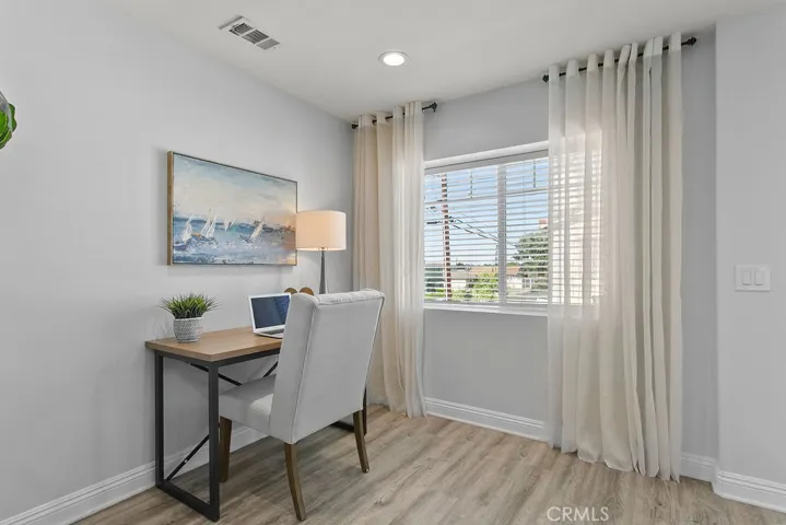 5612 Sprague Ave, Cypress, California 90630