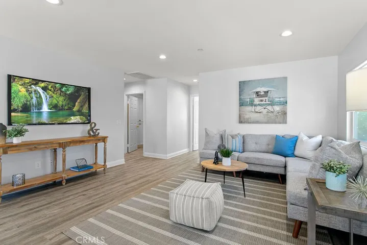 5612 Sprague Ave, Cypress, California 90630