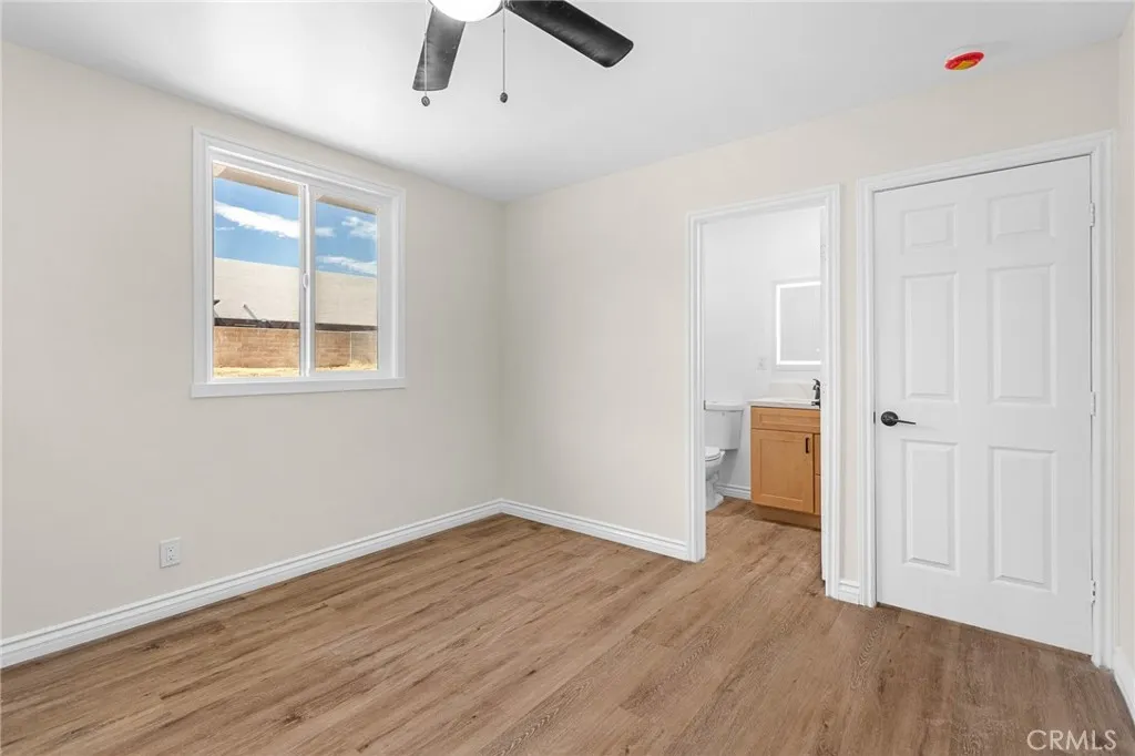 530 E 3rd Street, Rialto, California 92376 home-pic-15