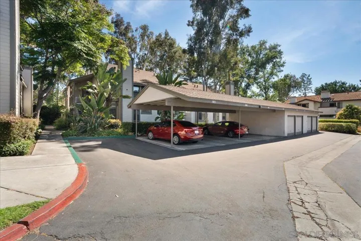 1941 Wellington Ln 7, Vista, California 92081