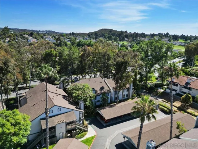 1941 Wellington Ln 7, Vista, California 92081