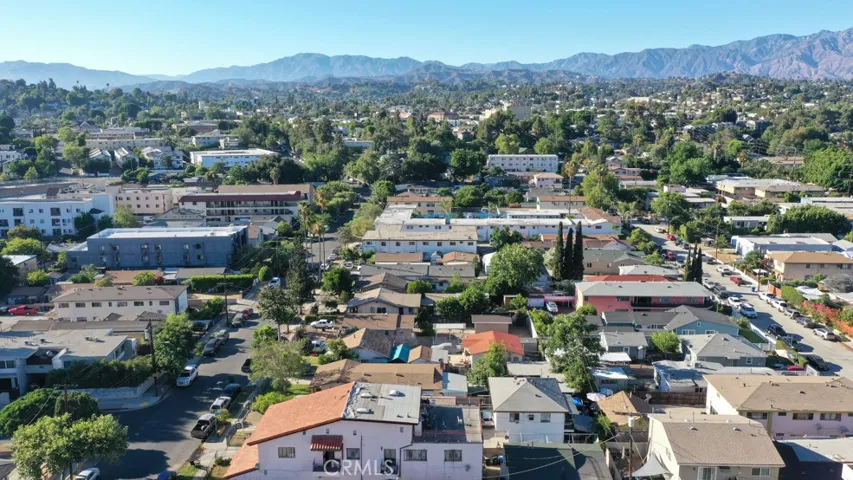 301 S Avenue 55, Los Angeles, California 90042