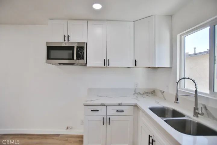301 S Avenue 55, Los Angeles, California 90042