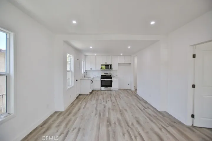 301 S Avenue 55, Los Angeles, California 90042