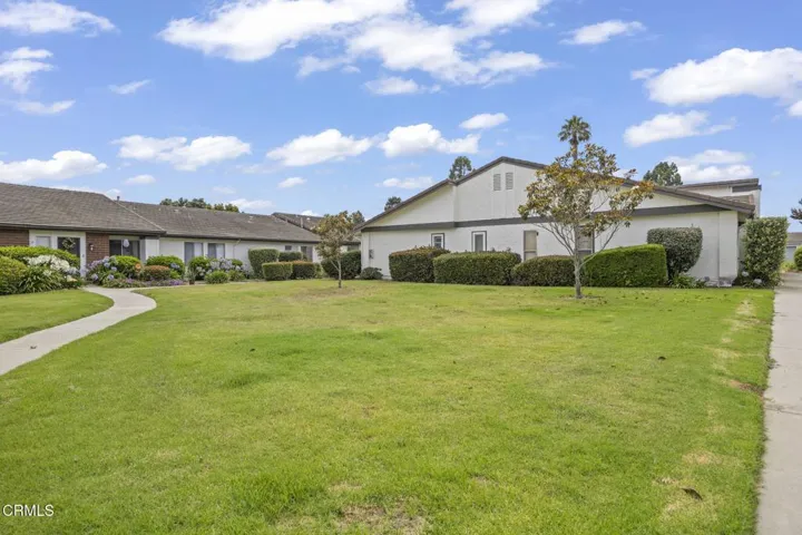 35-web-or-mls-UpmarketMedia_1424Z-104