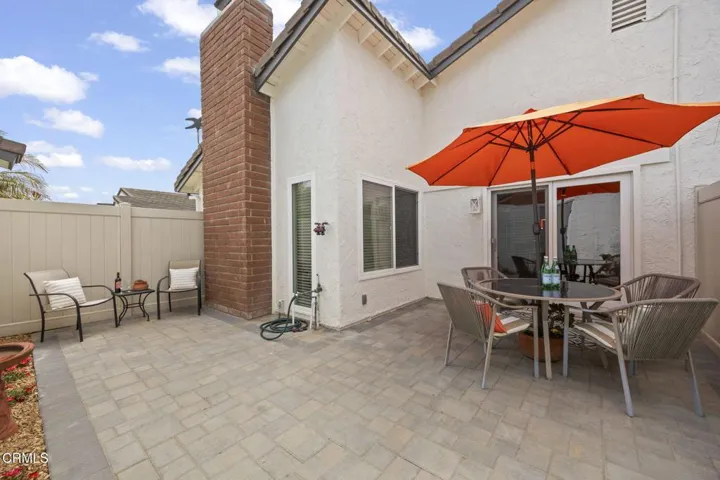 30-web-or-mls-UpmarketMedia_1424Z-77