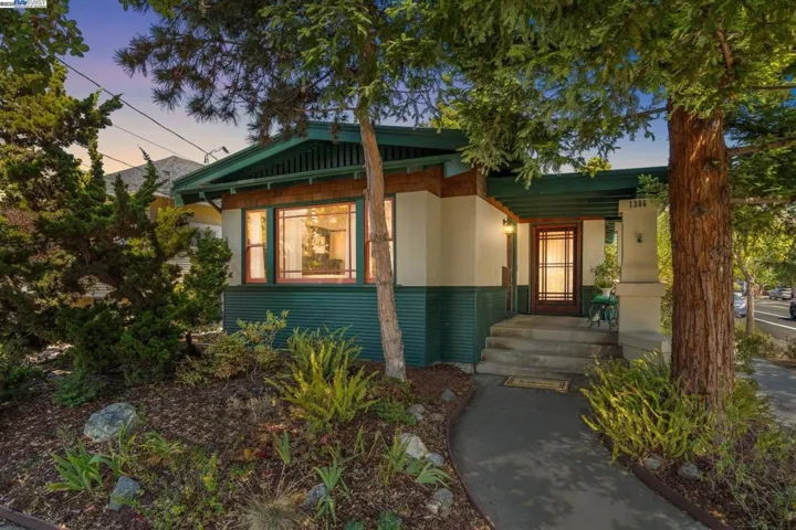 1300 Regent St, Alameda, California 94501
