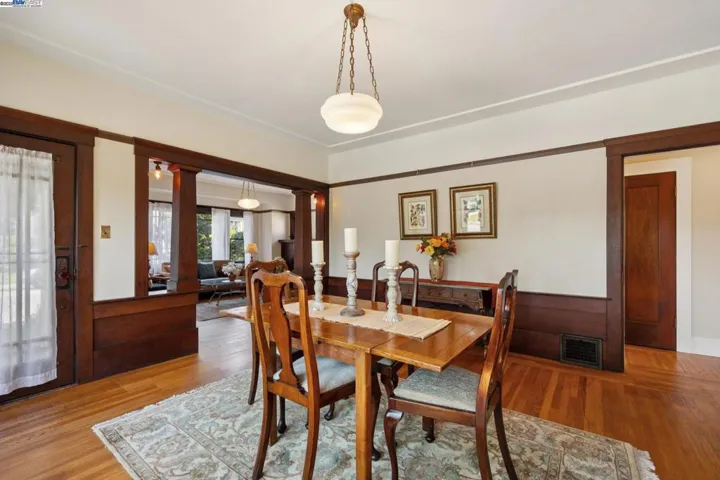1300 Regent St, Alameda, California 94501