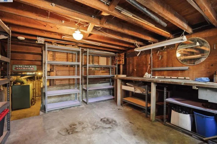 1300 Regent St, Alameda, California 94501