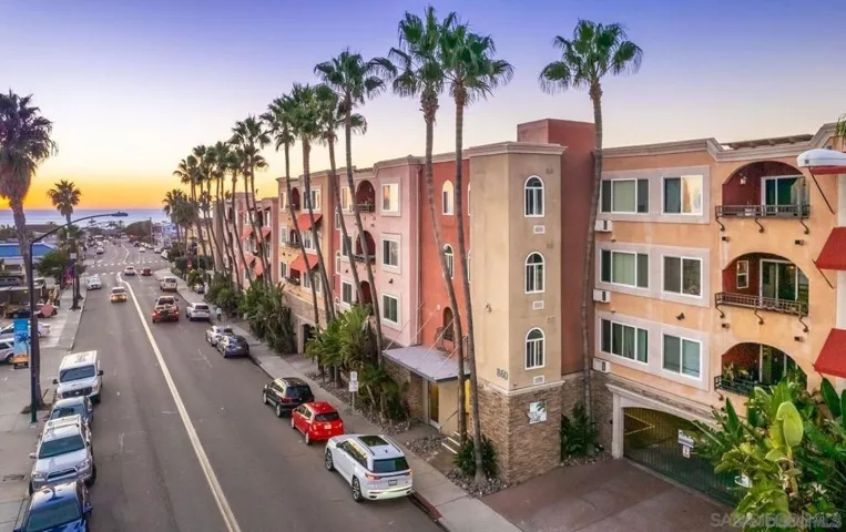 860 Turquoise Street 227, San Diego, California 92109
