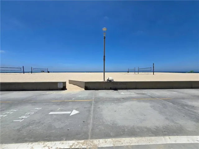 320 Hermosa Avenue 105, Hermosa Beach, California 90254