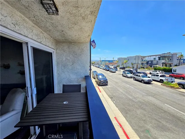 320 Hermosa Avenue 105, Hermosa Beach, California 90254
