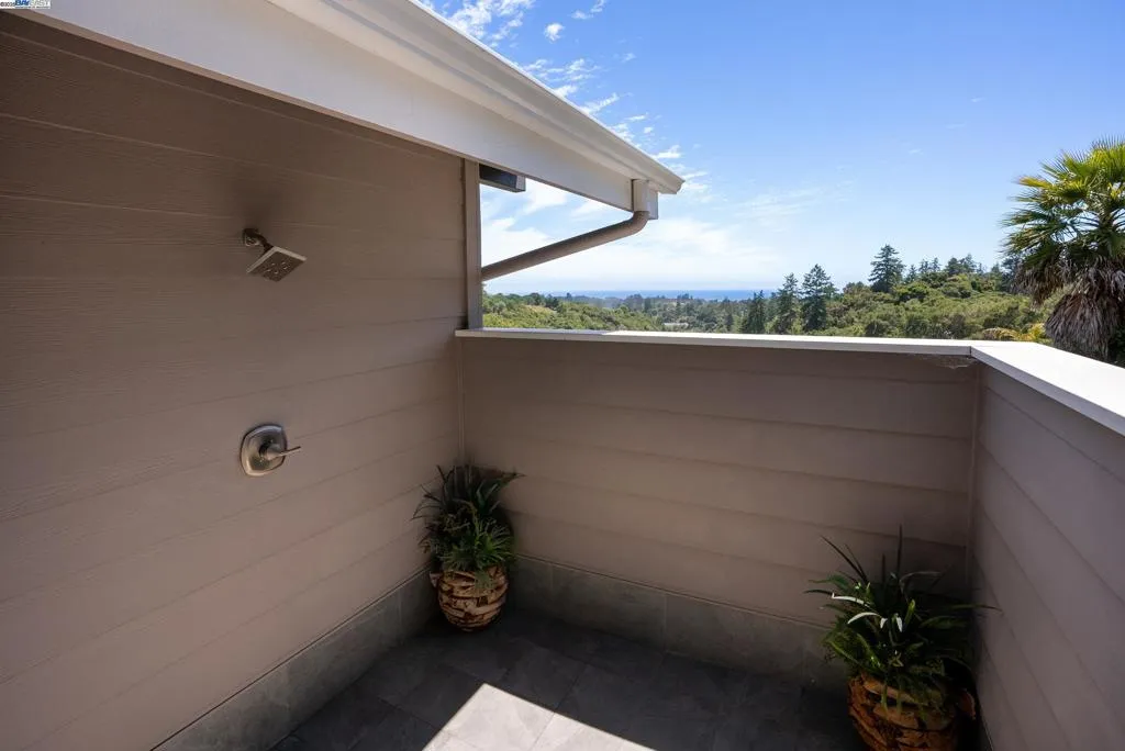 905 Moon Valley Ranch Rd, Watsonville, California 95076 home-pic-41