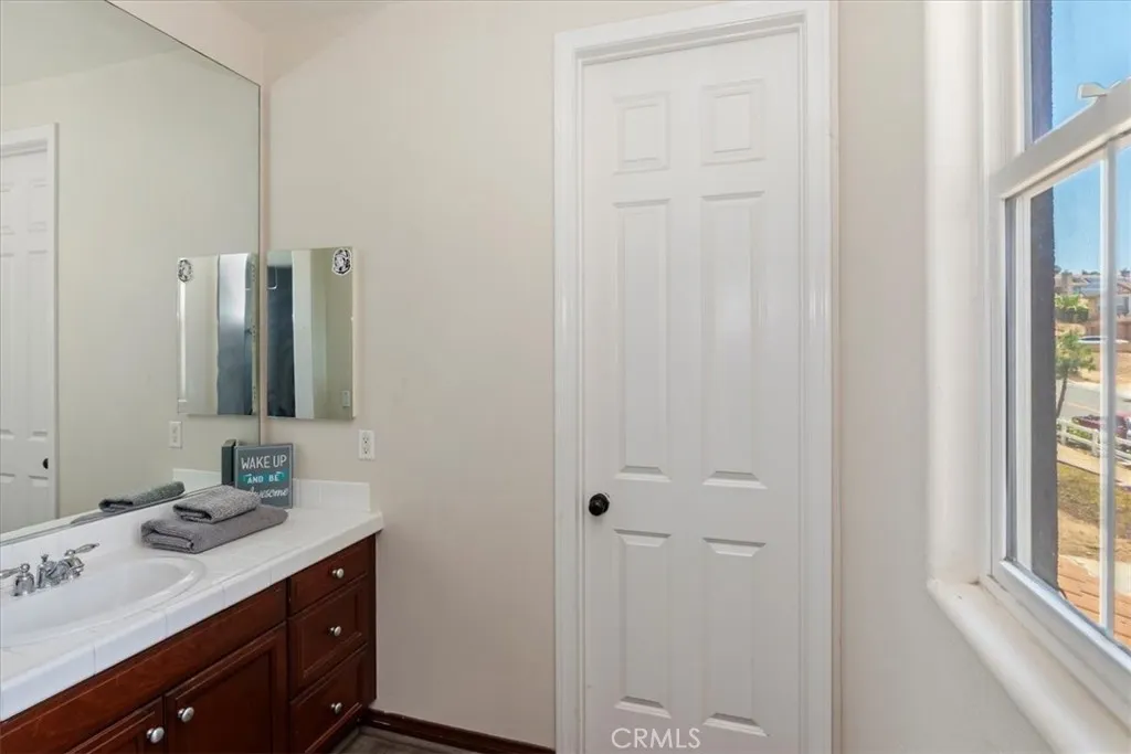 239 Cross Rail Lane, Norco, California 92860 home-pic-32