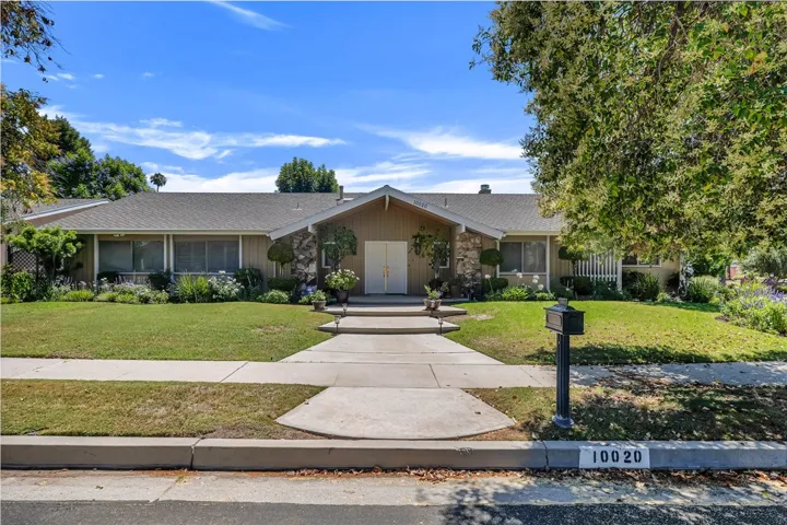 10020 Wystone Avenue, Northridge, California 91324