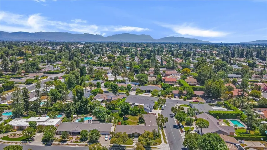 10020 Wystone Avenue, Northridge, California 91324
