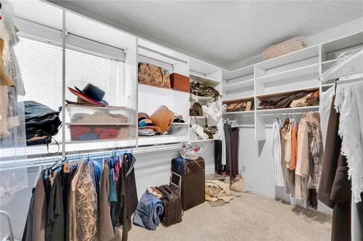 10020 Wystone Avenue, Northridge, California 91324