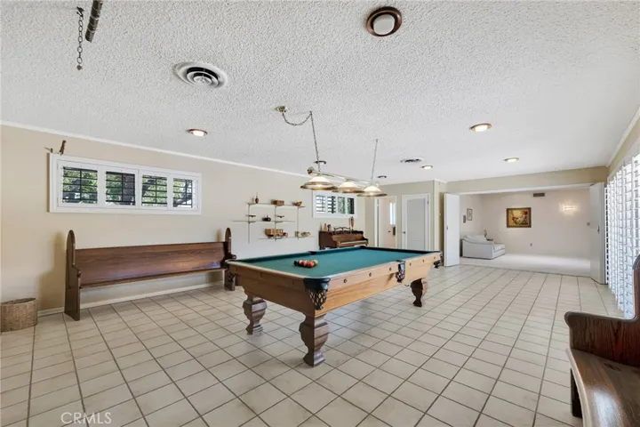 10020 Wystone Avenue, Northridge, California 91324