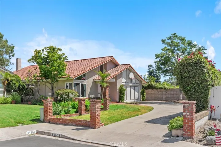 24682 Via Tequila, Lake Forest, California 92630
