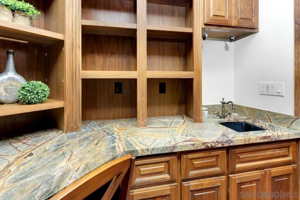 701 Kettner 1, San Diego, California 92101 home-pic-24