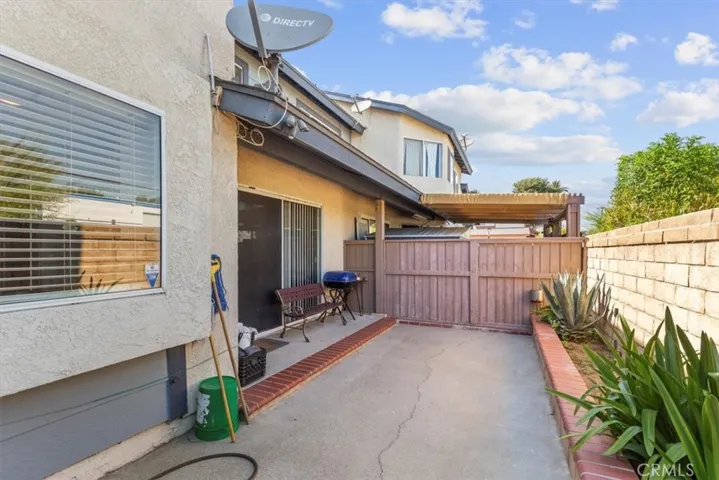 817 Granite Privado, Ontario, California 91762