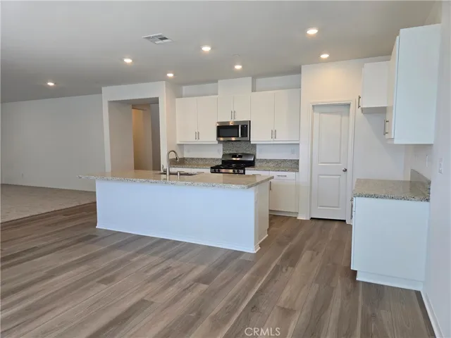 27047 Lost Palm Street, Menifee, California 92585