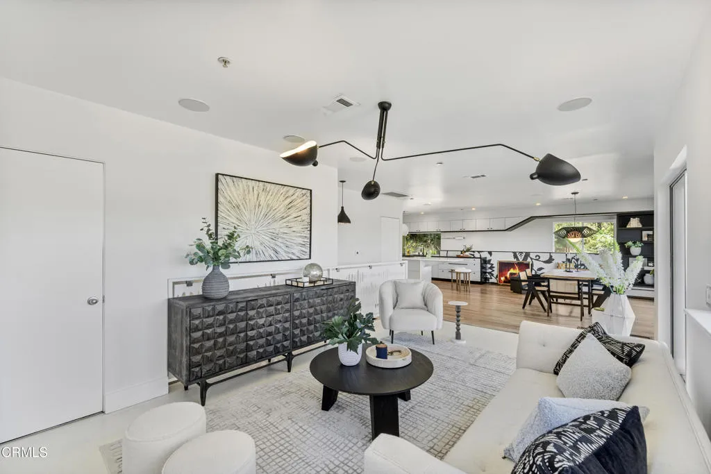 453 Frontenac Avenue, Los Angeles, California 90065 home-pic-21