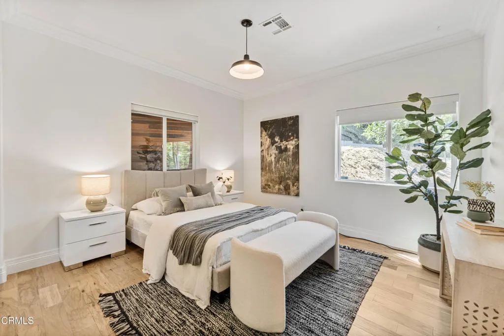 453 Frontenac Avenue, Los Angeles, California 90065 home-pic-41