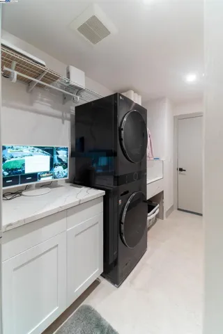 2562 Somerset Drive, Belmont, California 94002