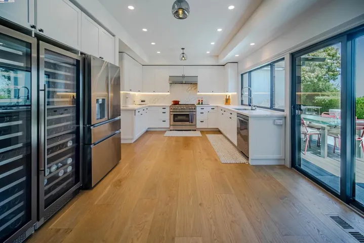 2562 Somerset Drive, Belmont, California 94002