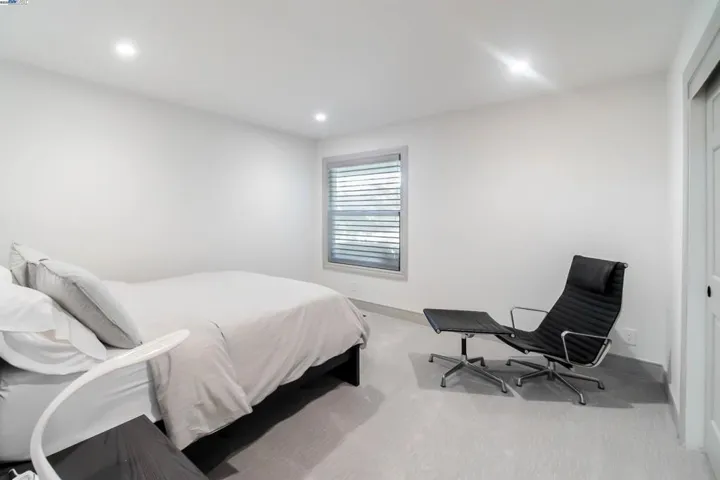 2562 Somerset Drive, Belmont, California 94002
