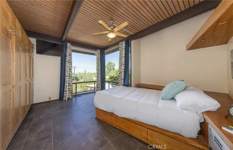 1653 W Cypress Avenue, Redlands, California 92373
