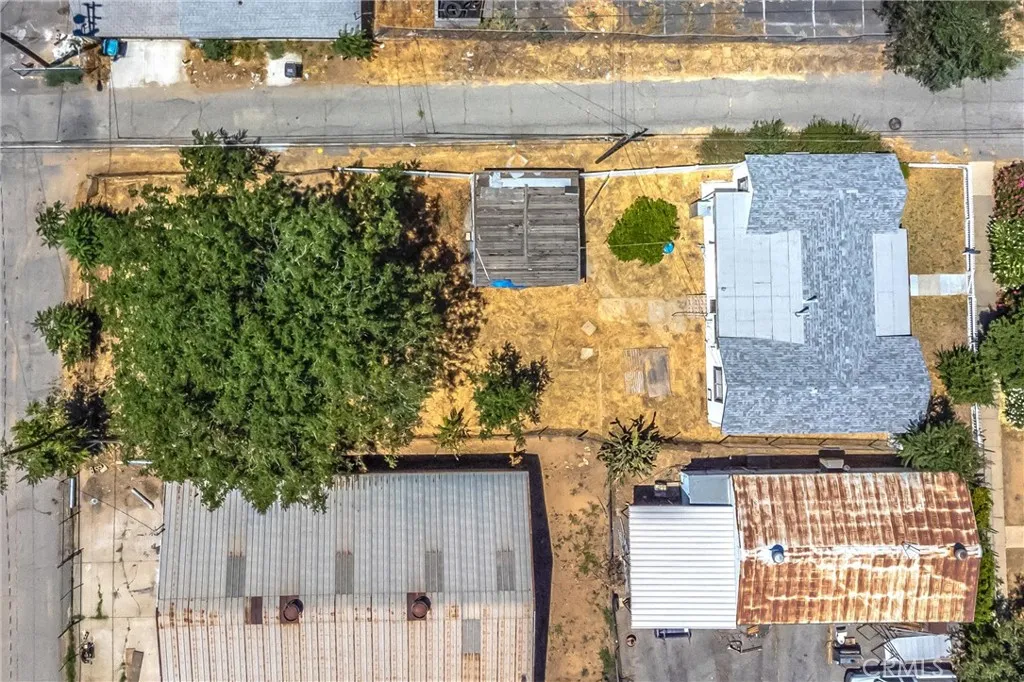 559 Edgar Avenue A2-282, Beaumont, California 92223 home-pic-37