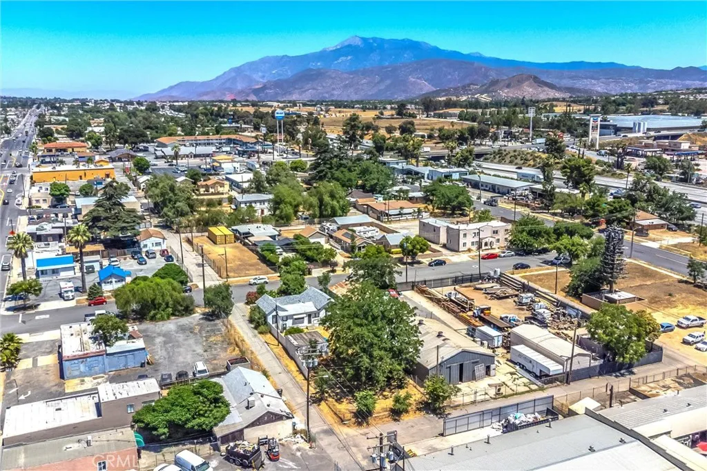 559 Edgar Avenue A2-282, Beaumont, California 92223 home-pic-36