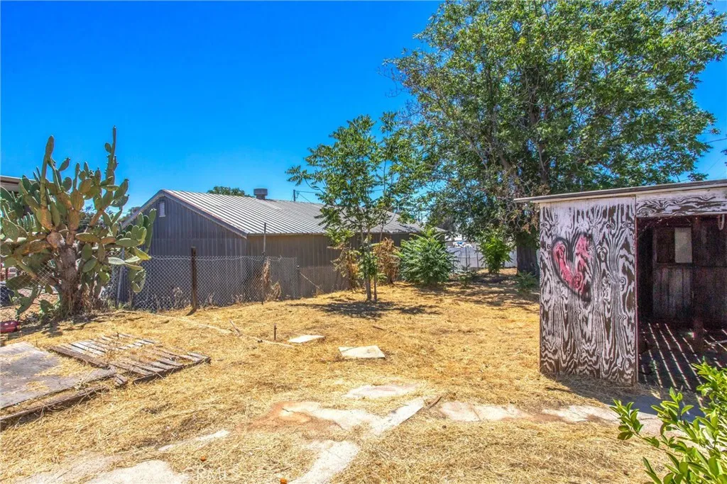 559 Edgar Avenue A2-282, Beaumont, California 92223 home-pic-26